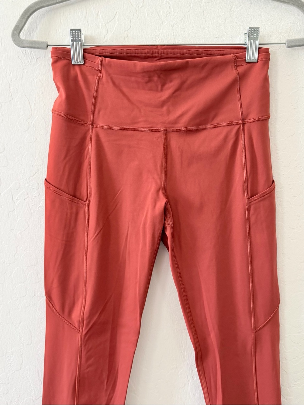 Lululemon Fast and Free Tights 25” Cayenne leggings - Picture 5 of 15